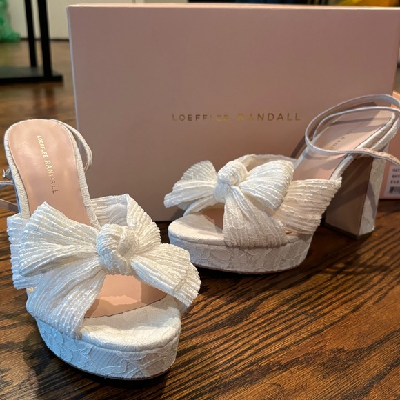 White / Cream Platform Bow Heel - Picture 10 of 10